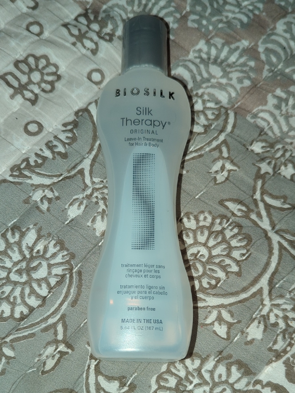 Biosilk Silk Therapy Original Leave-In Treatment - White & Silver Bottle